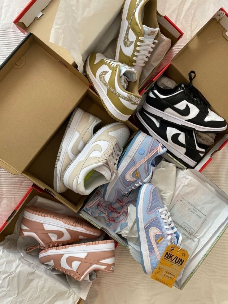 adf7e2382b61a9423b3d22acfb9d293f Nike Shoes Pallets