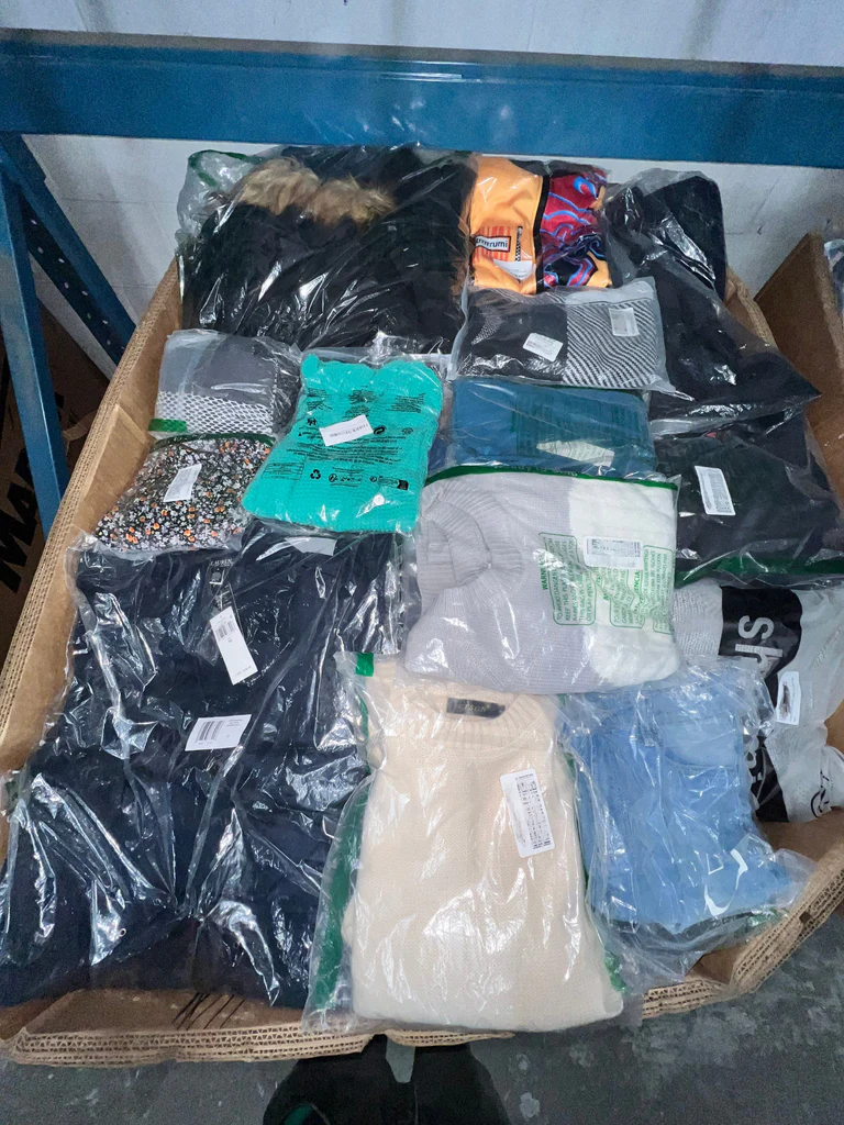 Amz Clothing #9
