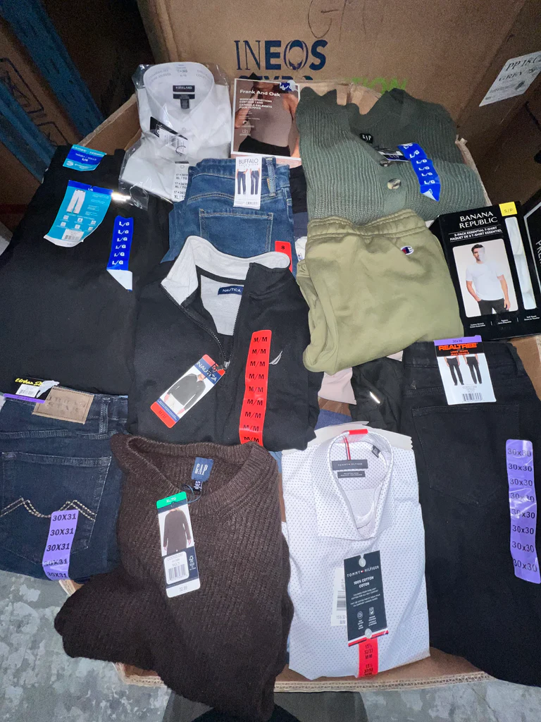 Brand Name Clothing #9 – 250pcs