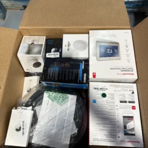 AMZ Electronics – 22 Items – BOX – RETURNS